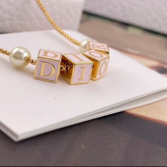 Dior Necklace - D-dice cube pink lacquered necklace - Picture 4 of 5